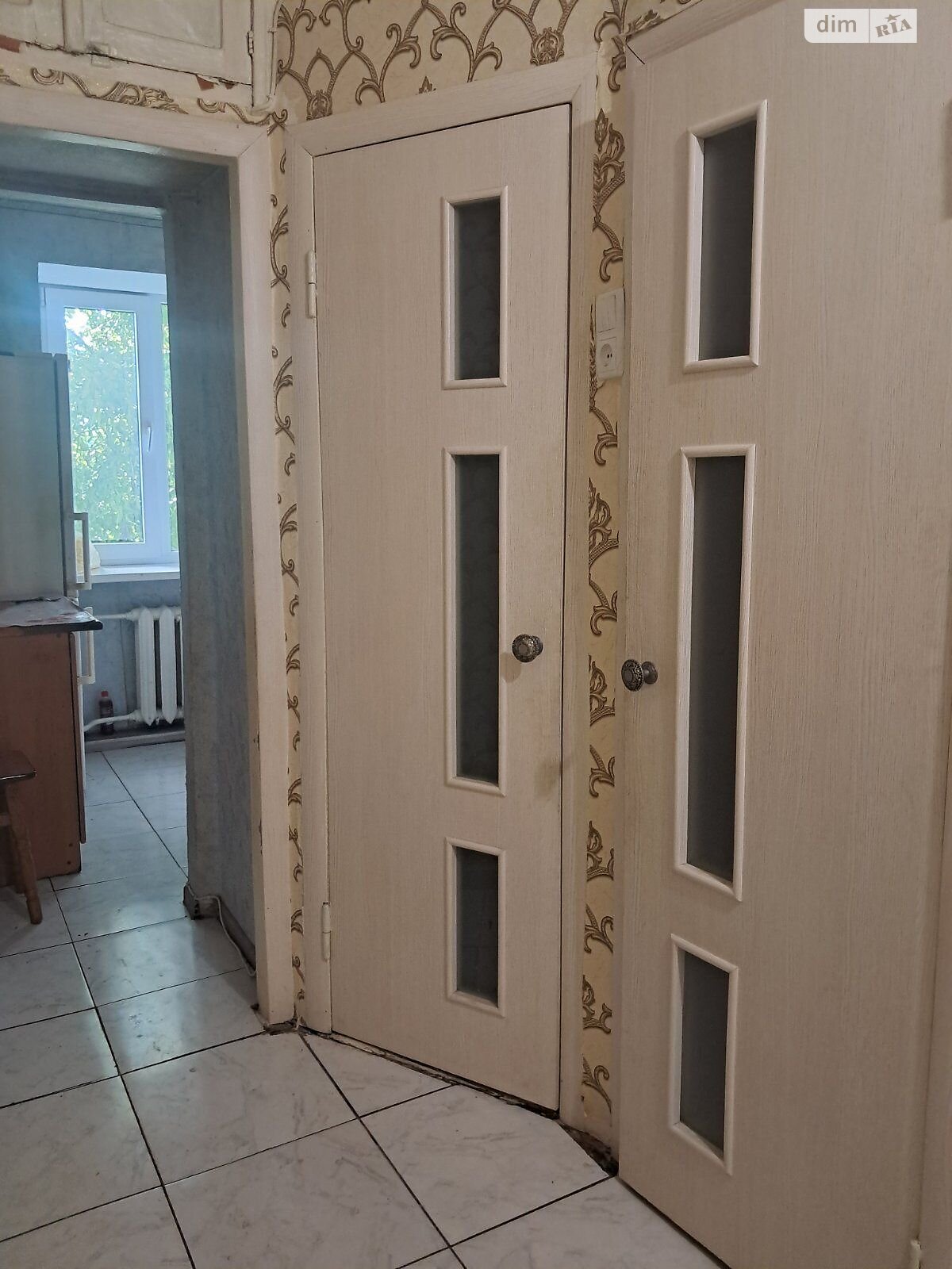 Продажа трехкомнатной квартиры в Днепре, на ул. Степана Бандеры, район Парк Л.Глобы фото 1
