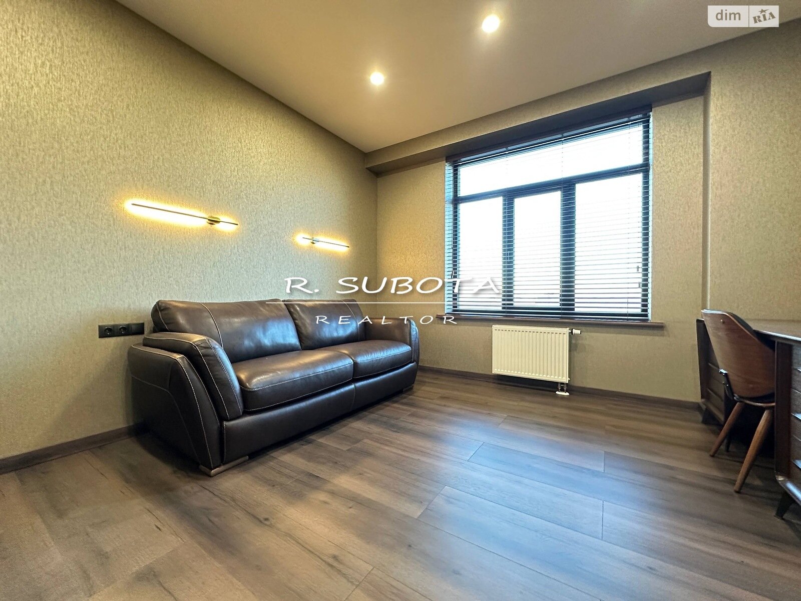 Продаж трикімнатної квартири в Дніпрі, на вул. Степана Бандери 15, район Парк Л.Глоби фото 1 Продаж трикімнатної квартири в Дніпрі, на вул. Степана Бандери 15, район Парк Л.Глоби фото 1