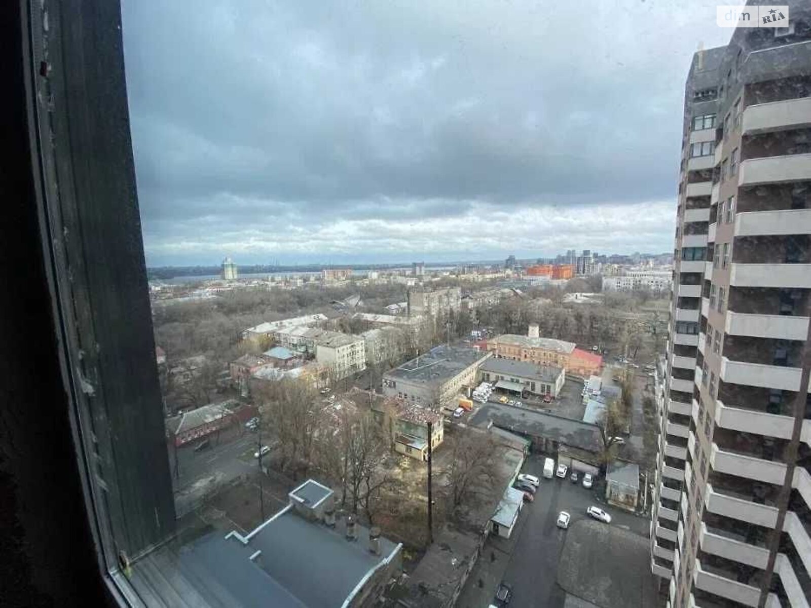 Продажа четырехкомнатной квартиры в Днепре, на ул. Степана Бандеры 15, район Парк Л.Глобы фото 1 Продажа четырехкомнатной квартиры в Днепре, на ул. Степана Бандеры 15, район Парк Л.Глобы фото 1