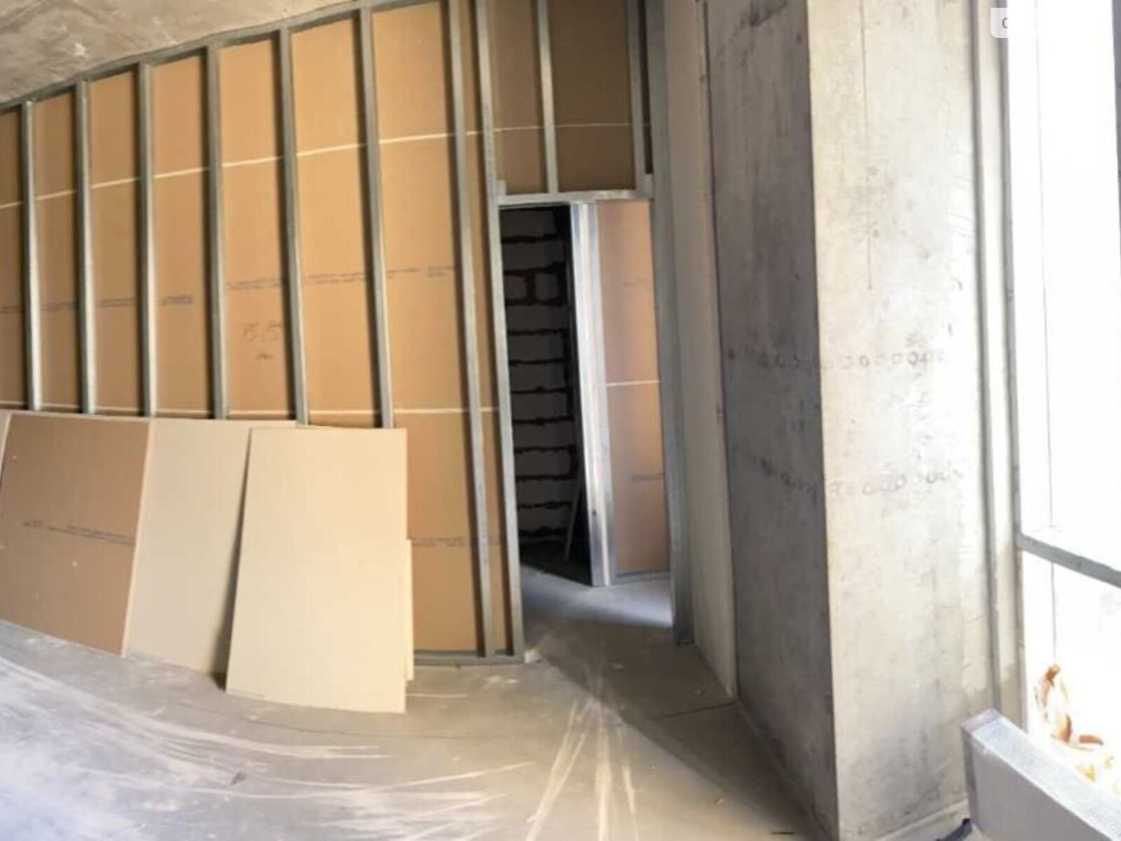 Продажа четырехкомнатной квартиры в Днепре, на ул. Степана Бандеры 15, район Парк Л.Глобы фото 1 Продажа четырехкомнатной квартиры в Днепре, на ул. Степана Бандеры 15, район Парк Л.Глобы фото 1