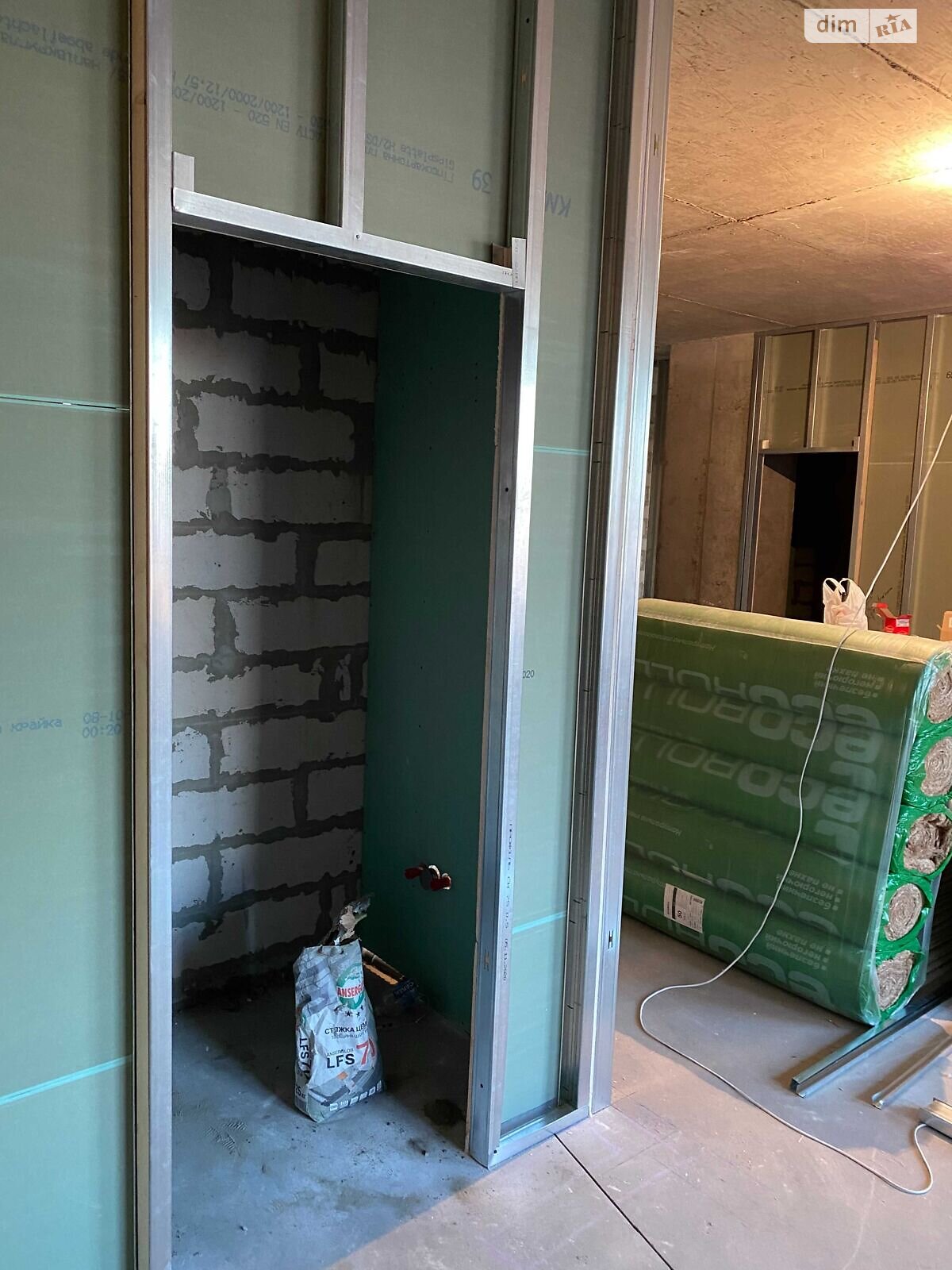 Продажа четырехкомнатной квартиры в Днепре, на ул. Степана Бандеры 15, район Парк Л.Глобы фото 1 Продажа четырехкомнатной квартиры в Днепре, на ул. Степана Бандеры 15, район Парк Л.Глобы фото 1