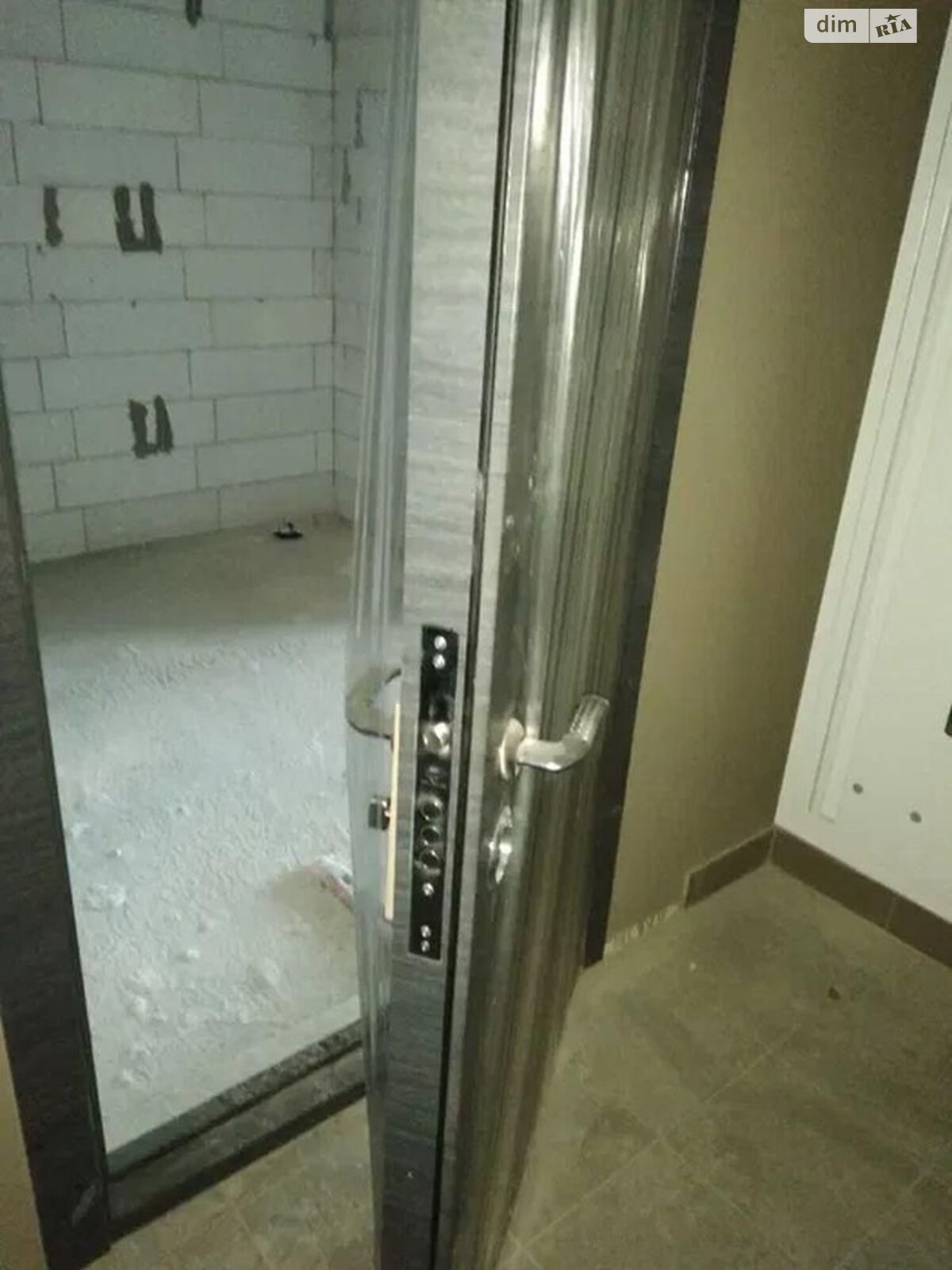 Продажа однокомнатной квартиры в Днепре, на ул. Степана Бандеры 15, район Парк Л.Глобы фото 1 Продажа однокомнатной квартиры в Днепре, на ул. Степана Бандеры 15, район Парк Л.Глобы фото 1