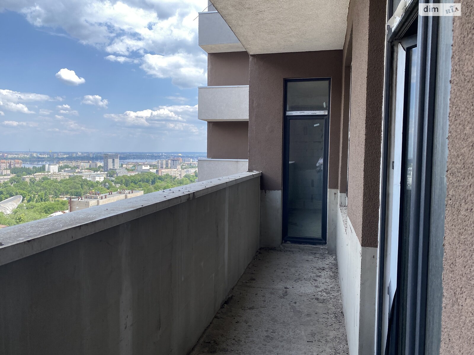 Продаж трикімнатної квартири в Дніпрі, на вул. Степана Бандери 15, район Парк Л.Глоби фото 1 Продаж трикімнатної квартири в Дніпрі, на вул. Степана Бандери 15, район Парк Л.Глоби фото 1