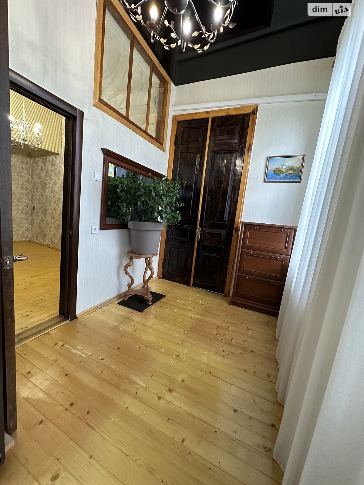 Продаж трикімнатної квартири в Дніпрі, на пров. Макаревського Феодосія 1Б, район Парк Шевченка фото 1 Продаж трикімнатної квартири в Дніпрі, на пров. Макаревського Феодосія 1Б, район Парк Шевченка фото 1
