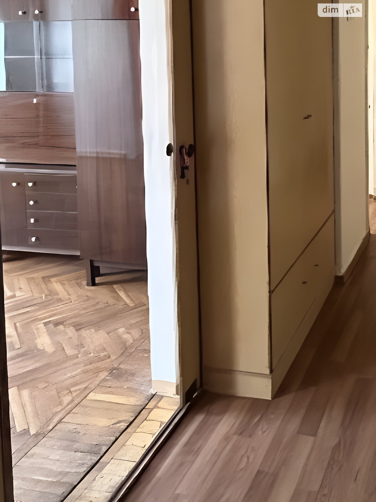 Продажа трехкомнатной квартиры в Днепре, на ул. Ефремова Сергея 21А, район Парк Шевченко фото 1 Продажа трехкомнатной квартиры в Днепре, на ул. Ефремова Сергея 21А, район Парк Шевченко фото 1