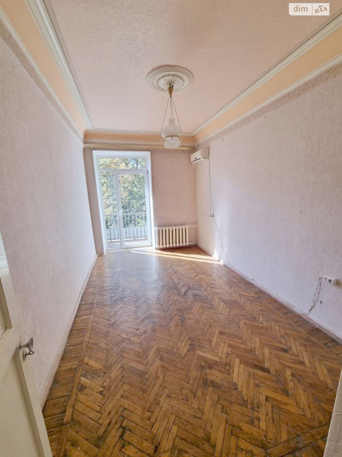 Продажа трехкомнатной квартиры в Днепре, на ул. Ефремова Сергея 21А, район Парк Шевченко фото 1 Продажа трехкомнатной квартиры в Днепре, на ул. Ефремова Сергея 21А, район Парк Шевченко фото 1