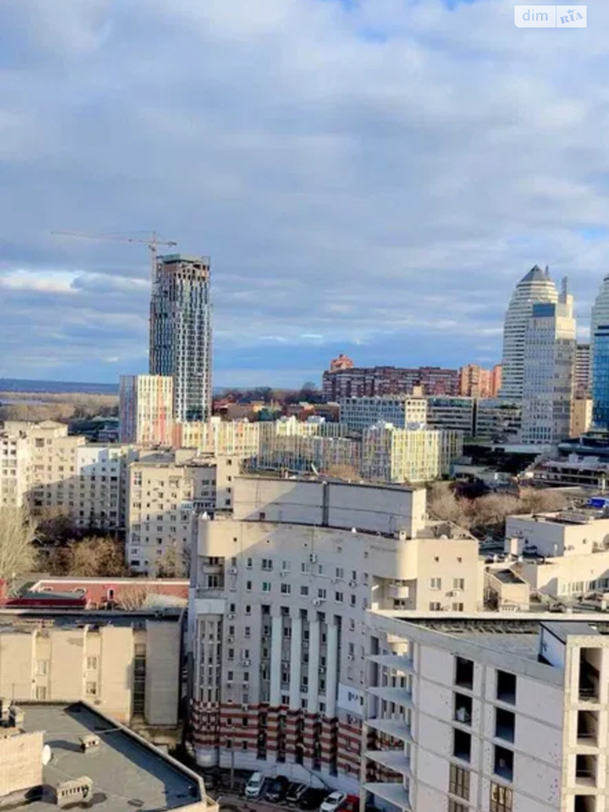 Продажа трехкомнатной квартиры в Днепре, на спуск Крутогорный 28, район Парк Шевченко фото 1 Продажа трехкомнатной квартиры в Днепре, на спуск Крутогорный 28, район Парк Шевченко фото 1