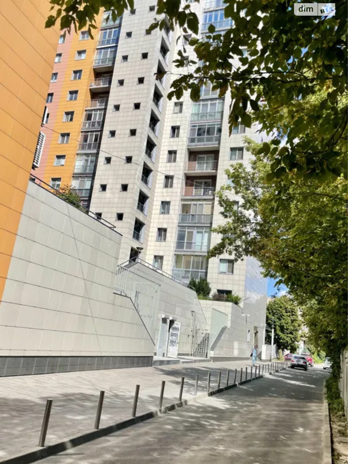 Продажа трехкомнатной квартиры в Днепре, на спуск Крутогорный 28, район Парк Шевченко фото 1 Продажа трехкомнатной квартиры в Днепре, на спуск Крутогорный 28, район Парк Шевченко фото 1