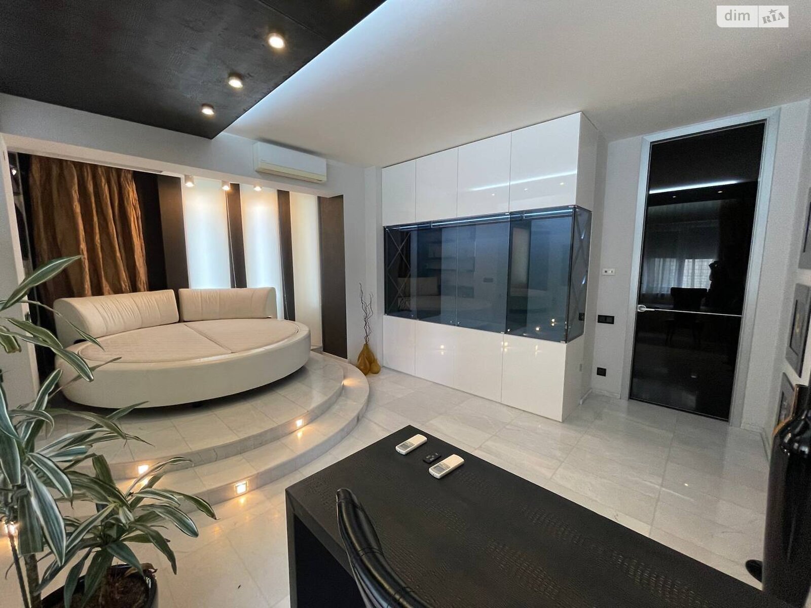 Продажа однокомнатной квартиры в Днепре, на спуск Крутогорная 33, район Парк Шевченко фото 1