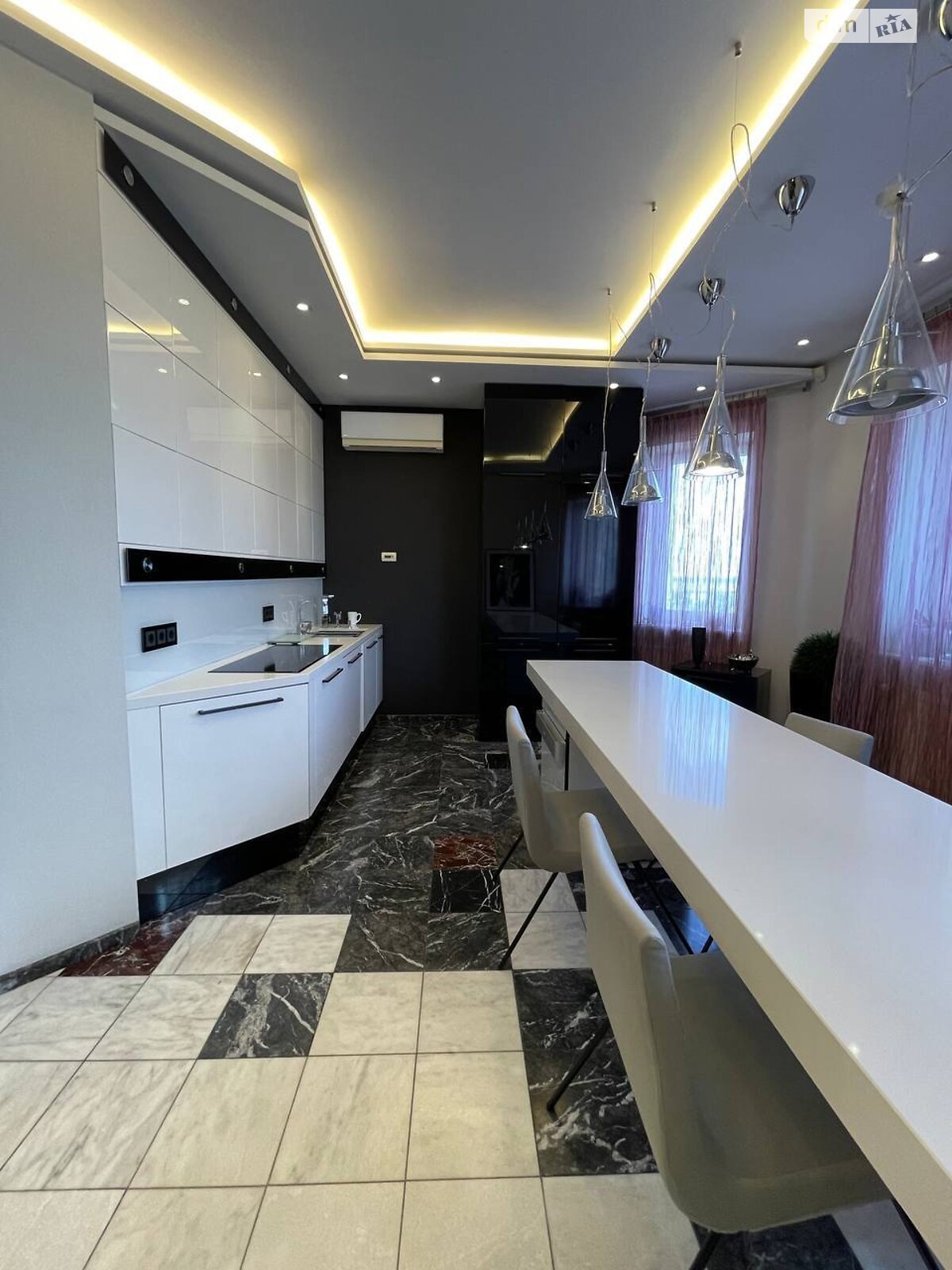 Продажа однокомнатной квартиры в Днепре, на спуск Крутогорная 33, район Парк Шевченко фото 1