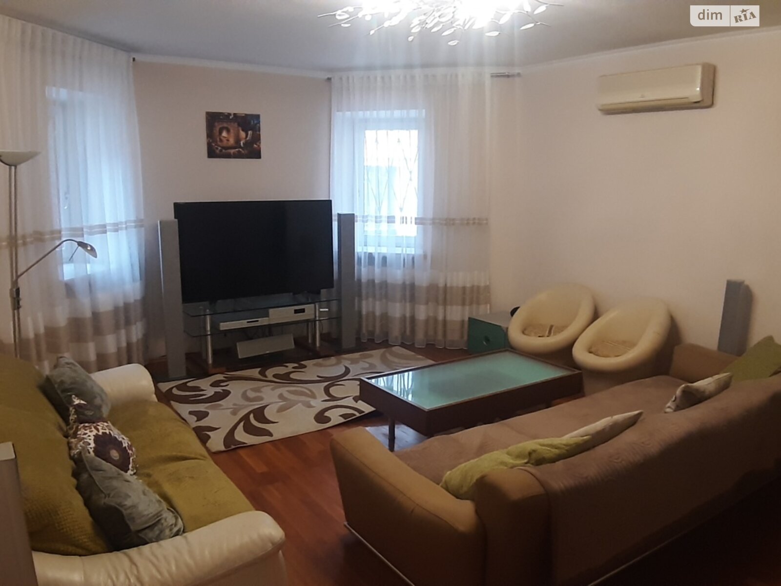 Продажа четырехкомнатной квартиры в Днепре, на ул. Литейная 9, район Центральный фото 1 Продажа четырехкомнатной квартиры в Днепре, на ул. Литейная 9, район Центральный фото 1