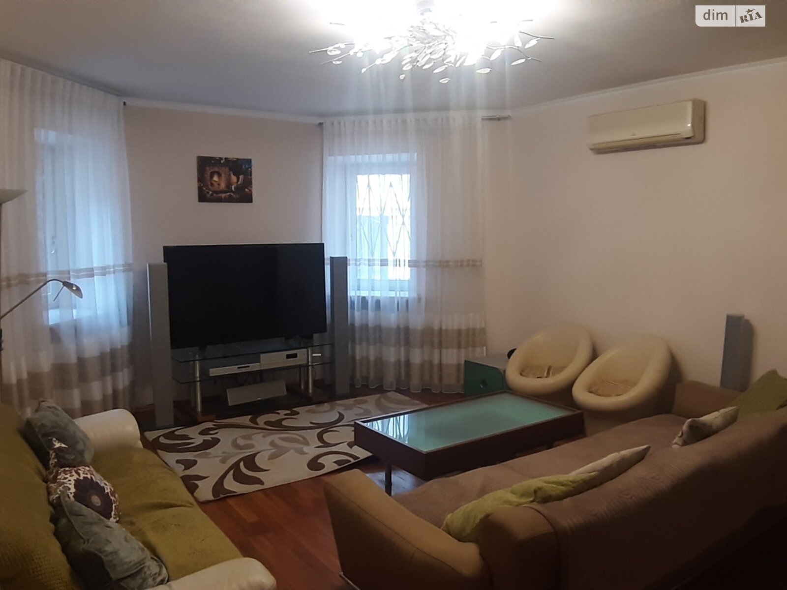 Продажа четырехкомнатной квартиры в Днепре, на ул. Литейная 9, район Центральный фото 1 Продажа четырехкомнатной квартиры в Днепре, на ул. Литейная 9, район Центральный фото 1