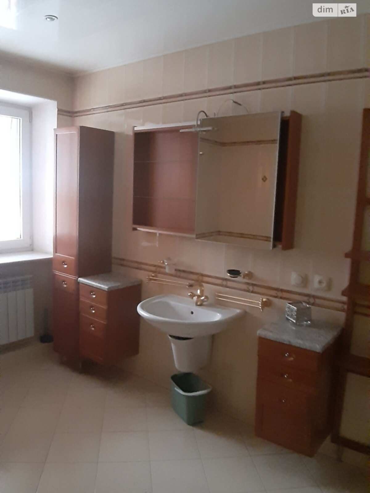 Продажа четырехкомнатной квартиры в Днепре, на ул. Литейная 9, район Центральный фото 1 Продажа четырехкомнатной квартиры в Днепре, на ул. Литейная 9, район Центральный фото 1