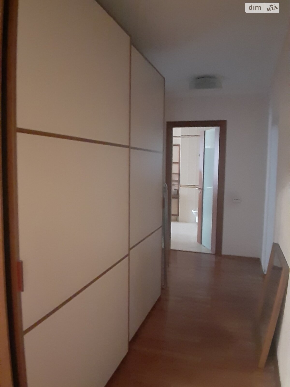 Продажа четырехкомнатной квартиры в Днепре, на ул. Литейная 9, район Центральный фото 1 Продажа четырехкомнатной квартиры в Днепре, на ул. Литейная 9, район Центральный фото 1