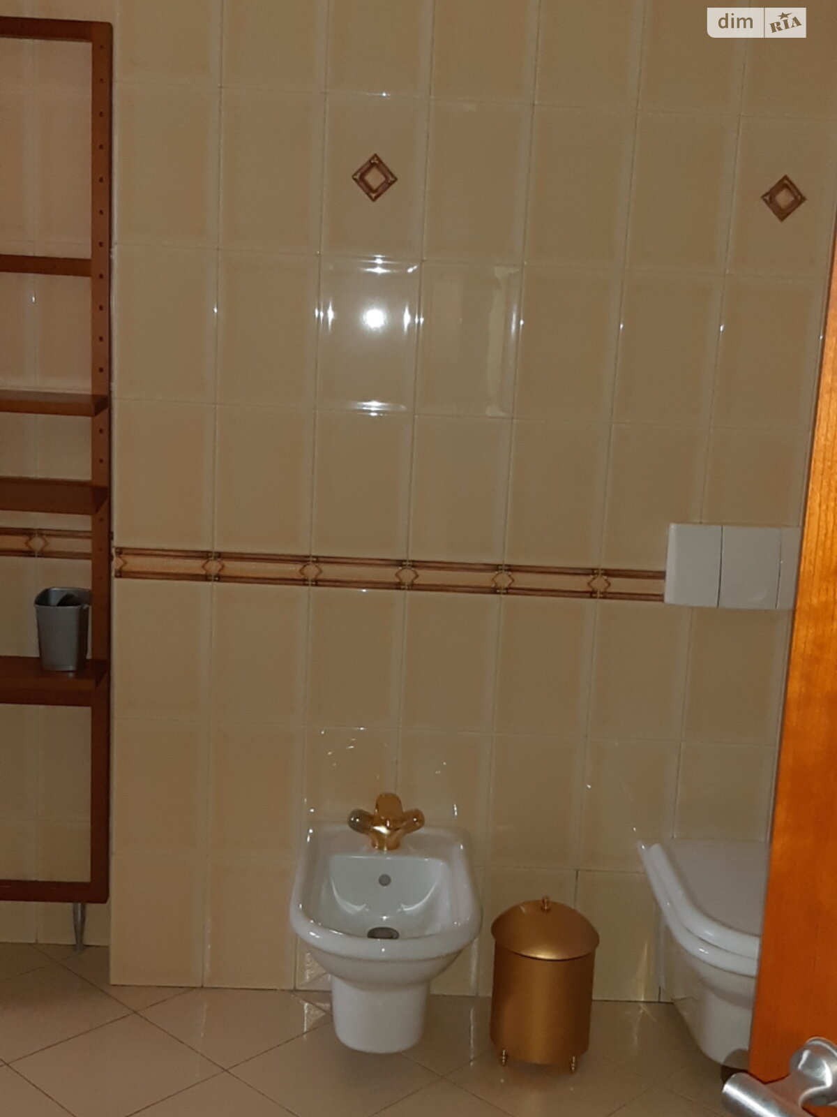 Продажа четырехкомнатной квартиры в Днепре, на ул. Литейная 9, район Центральный фото 1 Продажа четырехкомнатной квартиры в Днепре, на ул. Литейная 9, район Центральный фото 1