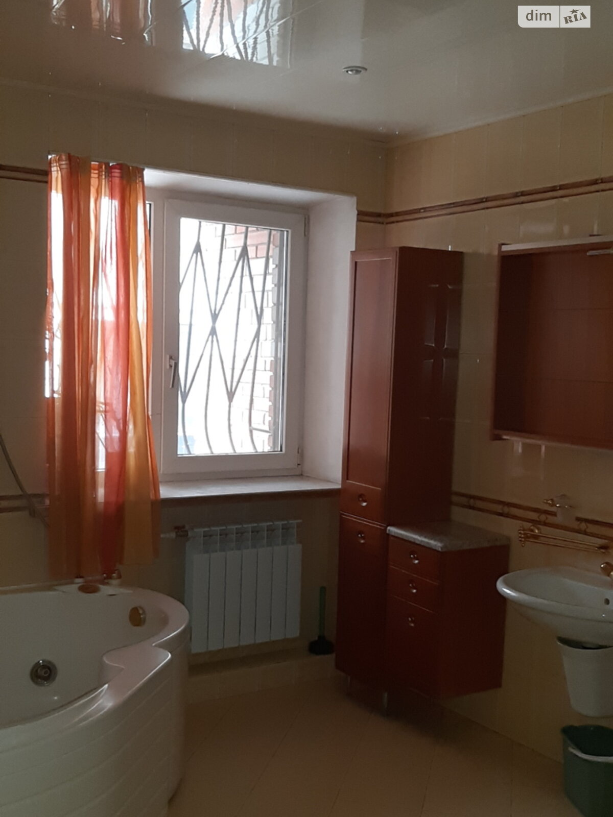 Продажа четырехкомнатной квартиры в Днепре, на ул. Литейная 9, район Центральный фото 1 Продажа четырехкомнатной квартиры в Днепре, на ул. Литейная 9, район Центральный фото 1