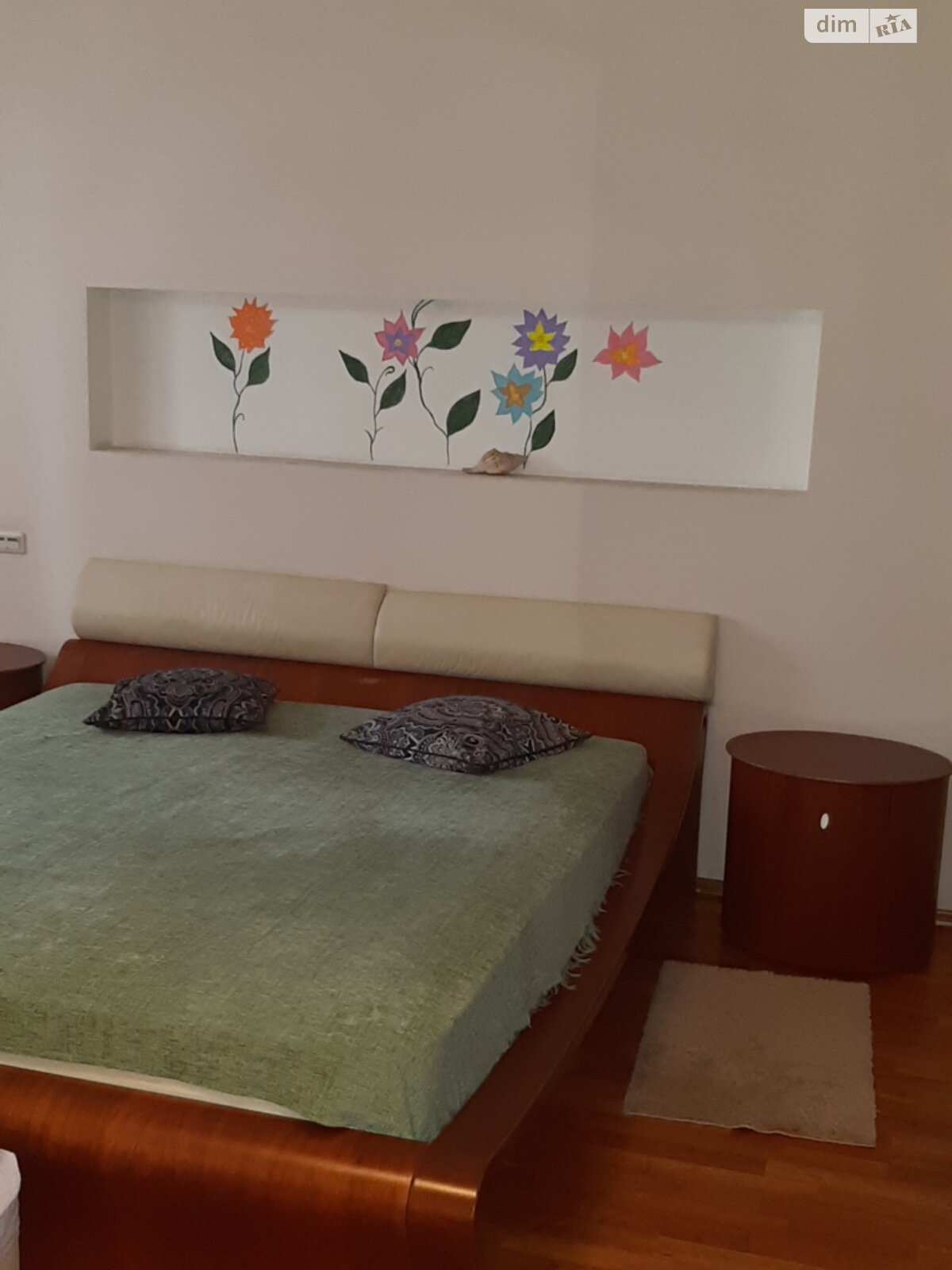 Продажа четырехкомнатной квартиры в Днепре, на ул. Литейная 9, район Центральный фото 1 Продажа четырехкомнатной квартиры в Днепре, на ул. Литейная 9, район Центральный фото 1