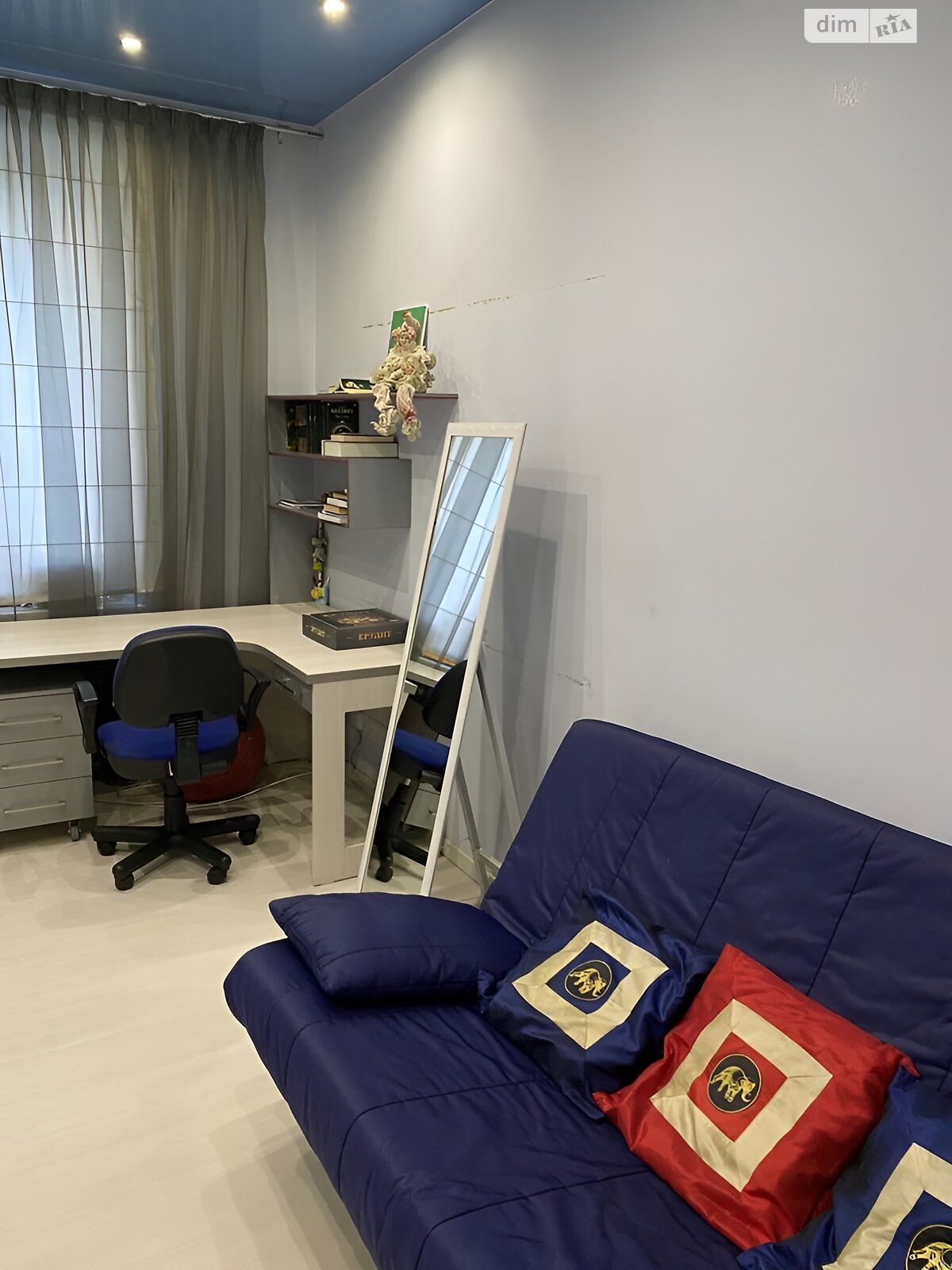 Продажа трехкомнатной квартиры в Днепре, на пл. Успенская 7, кв. 16, район Парк Шевченко фото 1 Продажа трехкомнатной квартиры в Днепре, на пл. Успенская 7, кв. 16, район Парк Шевченко фото 1