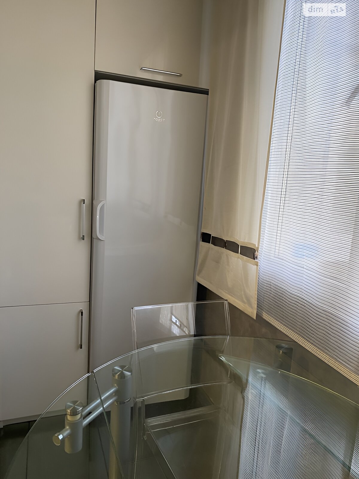 Продажа трехкомнатной квартиры в Днепре, на пл. Успенская 7, кв. 16, район Парк Шевченко фото 1 Продажа трехкомнатной квартиры в Днепре, на пл. Успенская 7, кв. 16, район Парк Шевченко фото 1