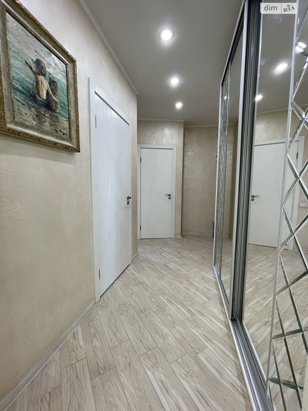 Продаж двокімнатної квартири в Дніпрі, на просп. Яворницького Дмитра 2, район Парк Шевченка фото 1