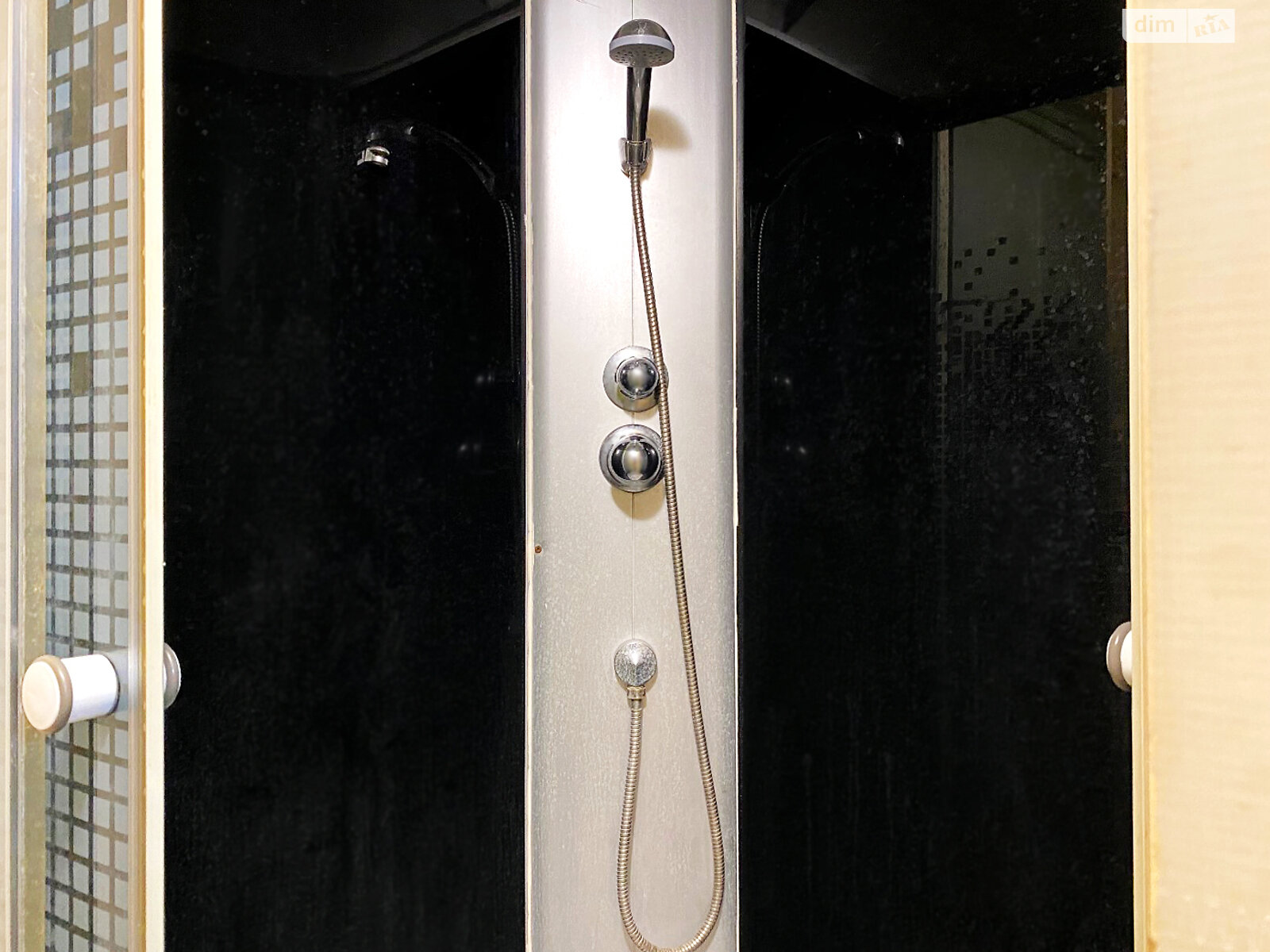 Продажа двухкомнатной квартиры в Днепре, на просп. Яворницкого Дмитрия, район Парк Шевченко фото 1