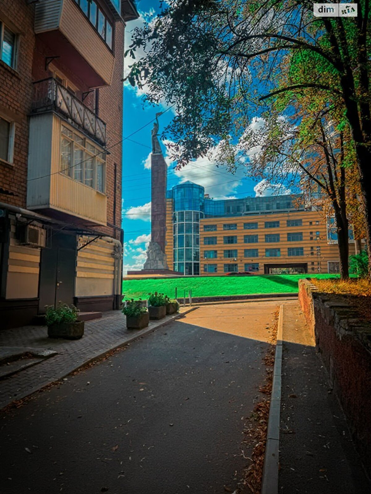 Продажа двухкомнатной квартиры в Днепре, на просп. Яворницкого Дмитрия, район Парк Шевченко фото 1