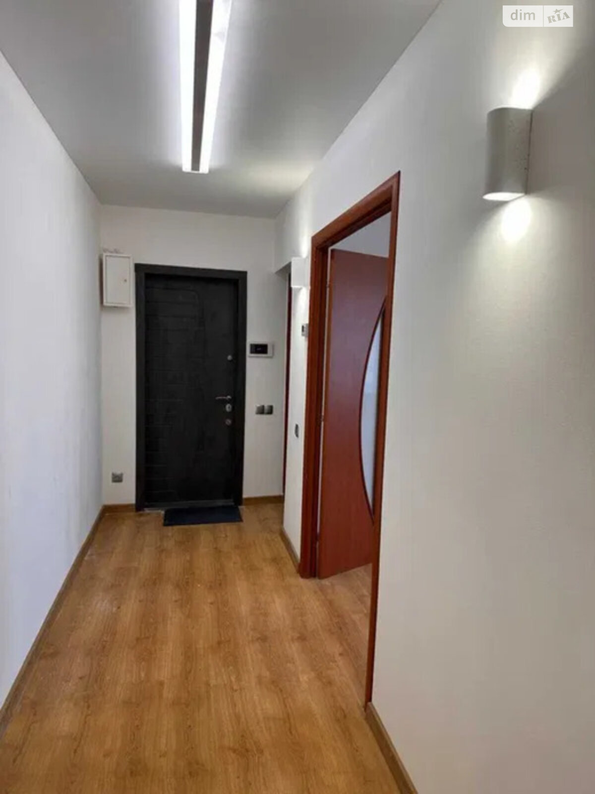 Продаж трикімнатної квартири в Дніпрі, на вул. Гідропаркова 1, район Парус фото 1 Продаж трикімнатної квартири в Дніпрі, на вул. Гідропаркова 1, район Парус фото 1