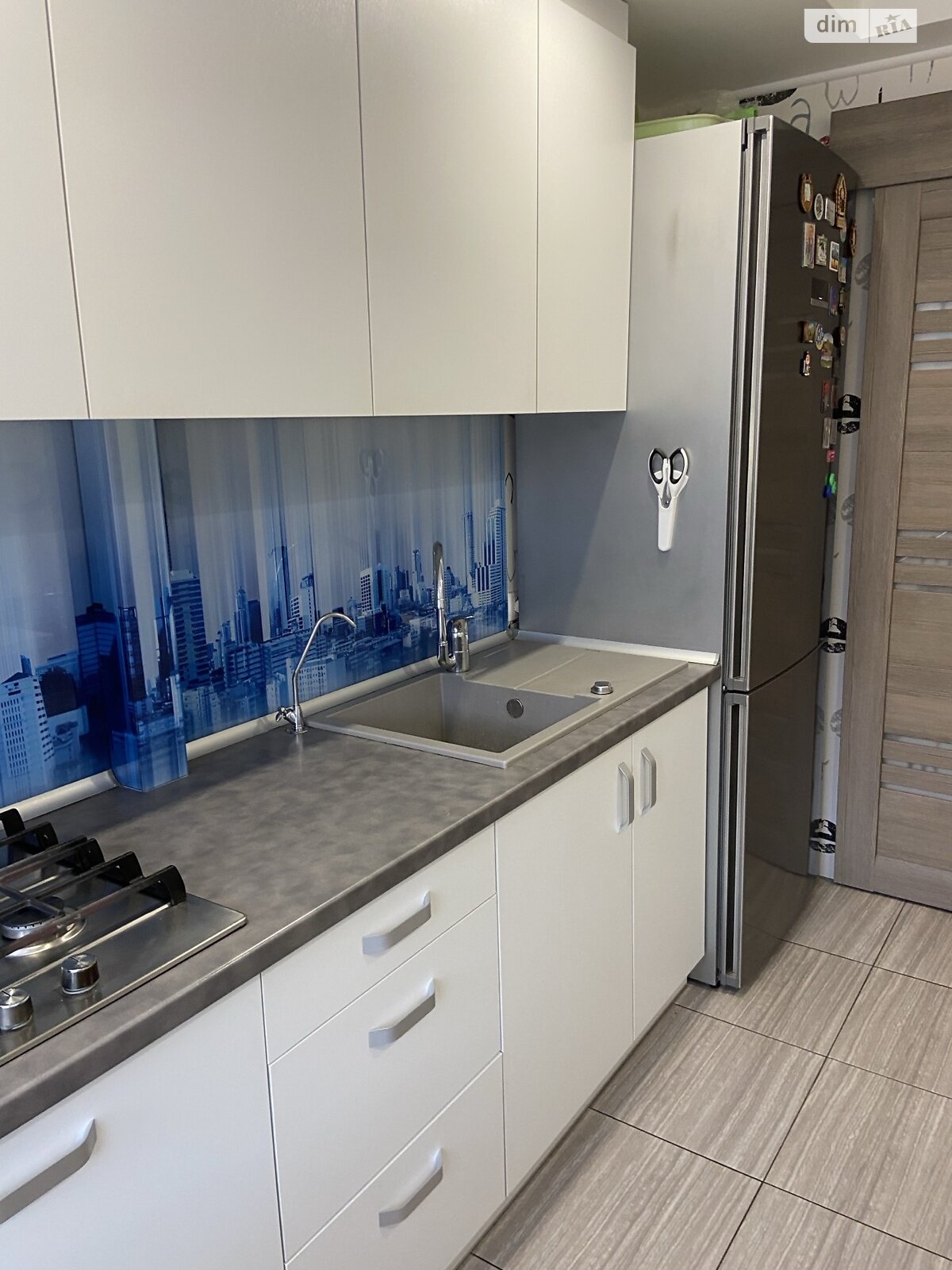 Продажа трехкомнатной квартиры в Днепре, на ул. Гидропарковая 15, район Парус фото 1 Продажа трехкомнатной квартиры в Днепре, на ул. Гидропарковая 15, район Парус фото 1