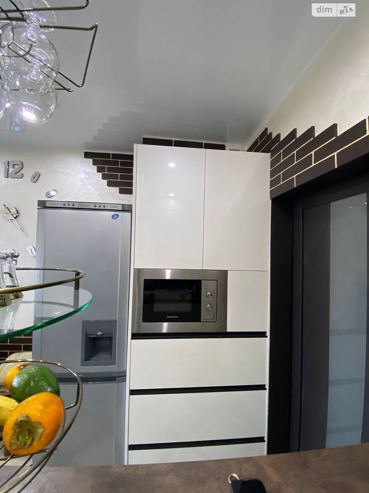 Продажа трехкомнатной квартиры в Днепре, на ул. Метростроевская 14, район Парус фото 1