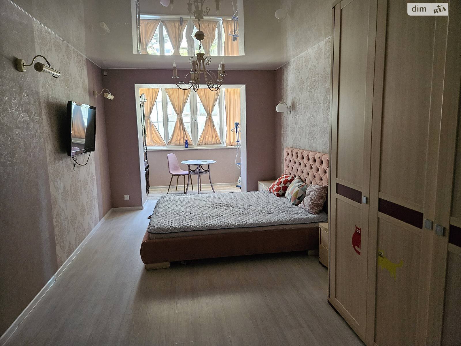 Продажа трехкомнатной квартиры в Днепре, на ул. Мандрыковская 127, район Победа-1 фото 1 Продажа трехкомнатной квартиры в Днепре, на ул. Мандрыковская 127, район Победа-1 фото 1