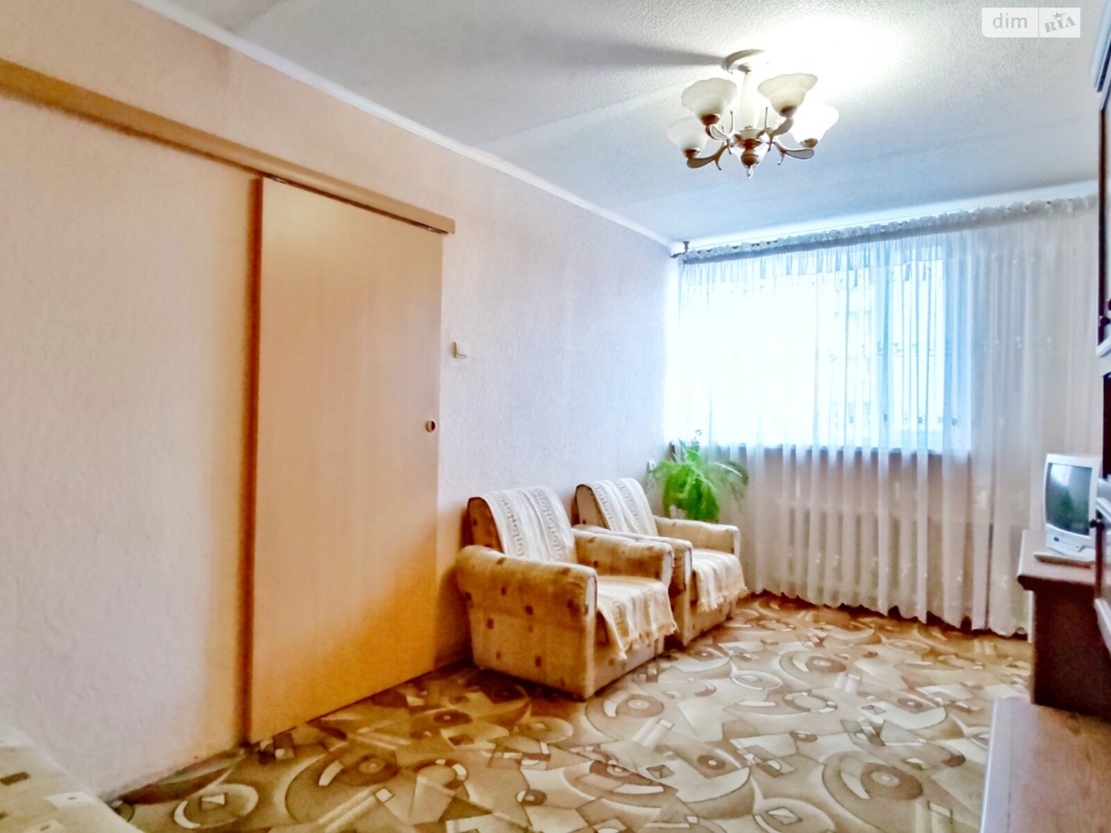Продаж двокімнатної квартири в Дніпрі, на вул. Набережна Перемоги 50, район Соборний фото 1 Продаж двокімнатної квартири в Дніпрі, на вул. Набережна Перемоги 50, район Соборний фото 1