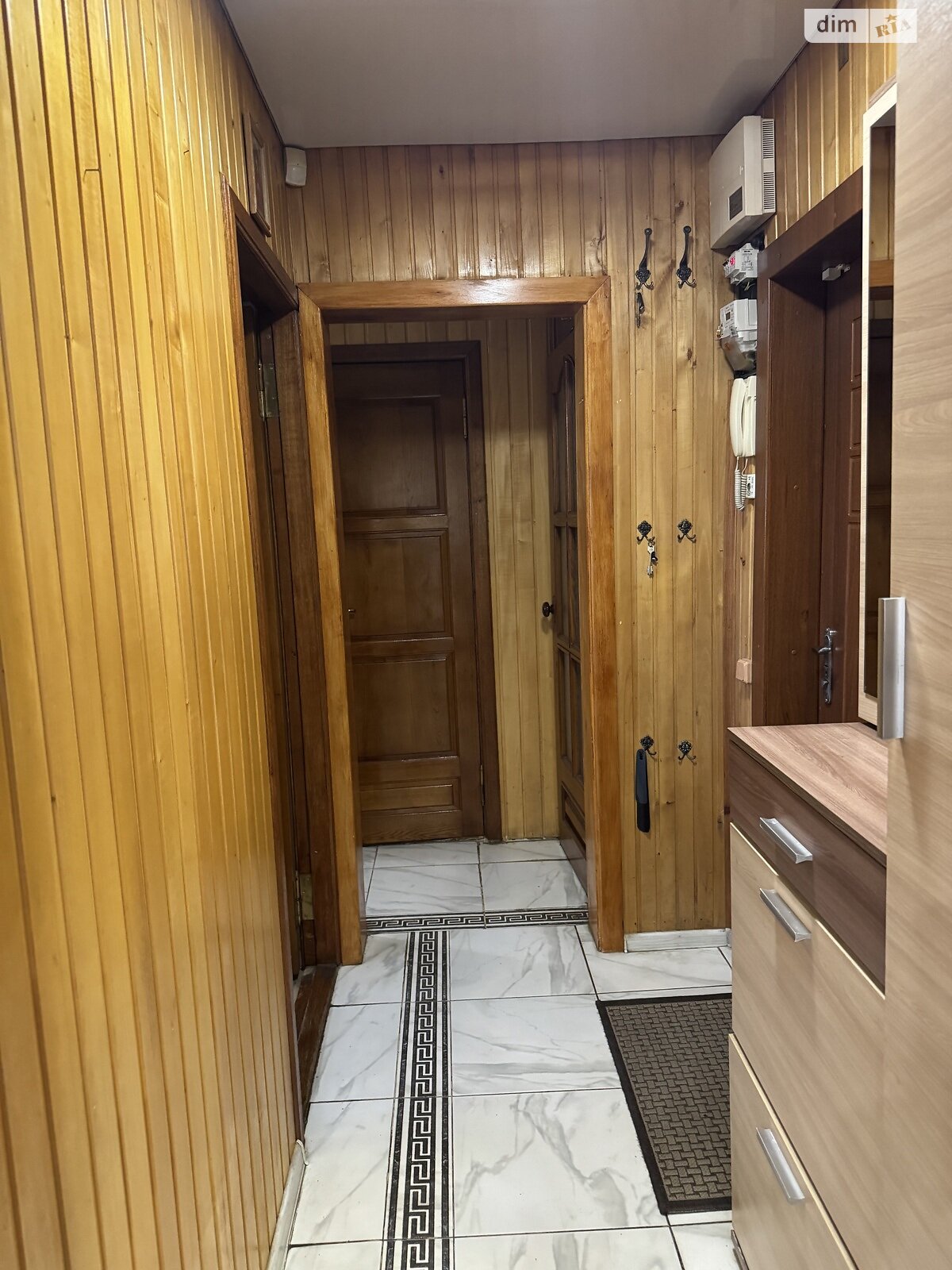 Продаж трикімнатної квартири в Дніпрі, на вул. Набережна Перемоги 78, район Соборний фото 1 Продаж трикімнатної квартири в Дніпрі, на вул. Набережна Перемоги 78, район Соборний фото 1
