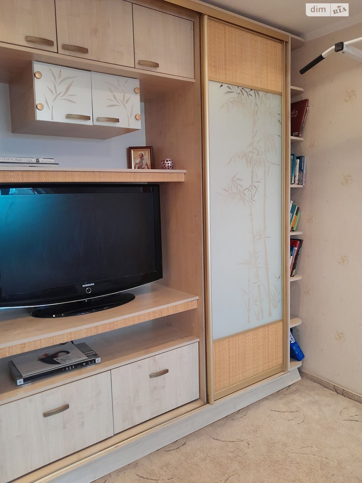 Продаж двокімнатної квартири в Дніпрі, на вул. Мандриківська 159, район Перемога-3 фото 1 Продаж двокімнатної квартири в Дніпрі, на вул. Мандриківська 159, район Перемога-3 фото 1