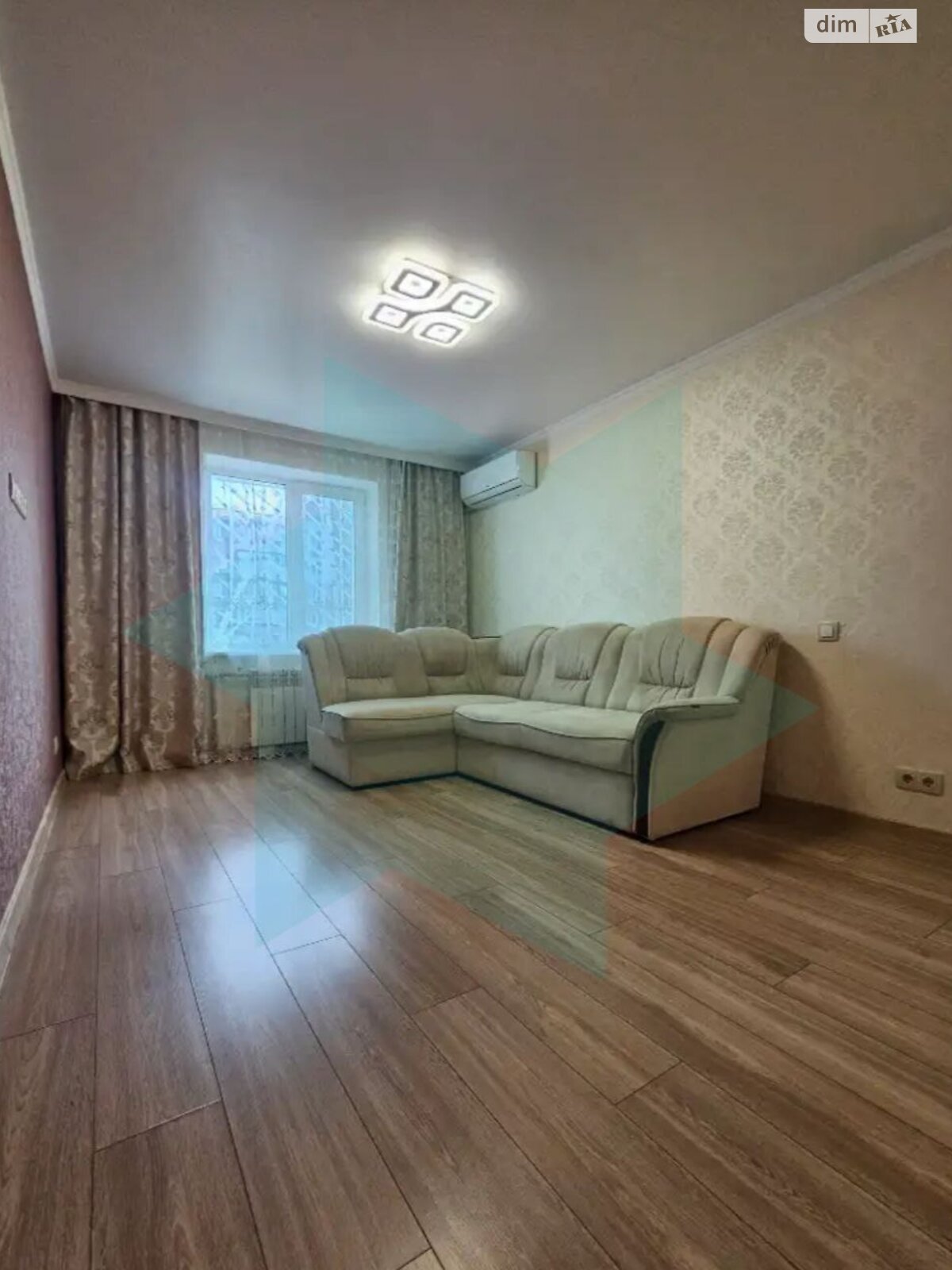 Продаж трикімнатної квартири в Дніпрі, на вул. Набережна Перемоги 98, район Перемога-3 фото 1 Продаж трикімнатної квартири в Дніпрі, на вул. Набережна Перемоги 98, район Перемога-3 фото 1
