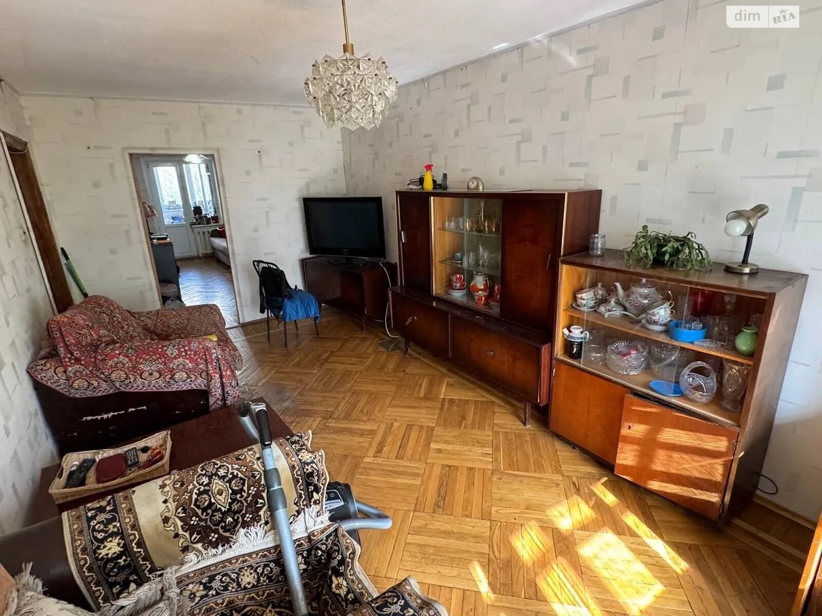 Продажа трехкомнатной квартиры в Днепре, на ул. Набережная Победы 98, район Победа-3 фото 1 Продажа трехкомнатной квартиры в Днепре, на ул. Набережная Победы 98, район Победа-3 фото 1