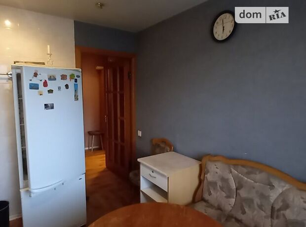 Продажа трехкомнатной квартиры в Днепре, на просп. Победы 102 район Победа-3 фото 1 Продажа трехкомнатной квартиры в Днепре, на просп. Победы 102 район Победа-3 фото 1