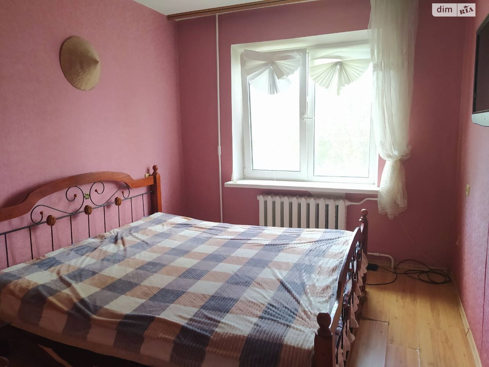 Продажа трехкомнатной квартиры в Днепре, на просп. Героев, район Победа-4 фото 1