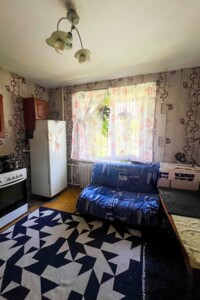 Продаж однокімнатної квартири в Дніпрі, на просп. Героїв 18, район Перемога-4 фото 2