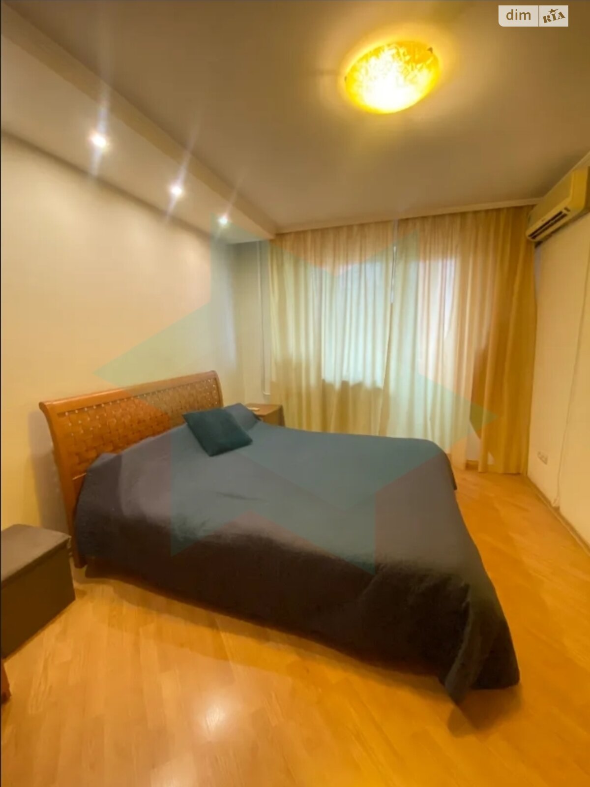 Продажа трехкомнатной квартиры в Днепре, на просп. Героев 12, кв. 777, район Победа-4 фото 1 Продажа трехкомнатной квартиры в Днепре, на просп. Героев 12, кв. 777, район Победа-4 фото 1