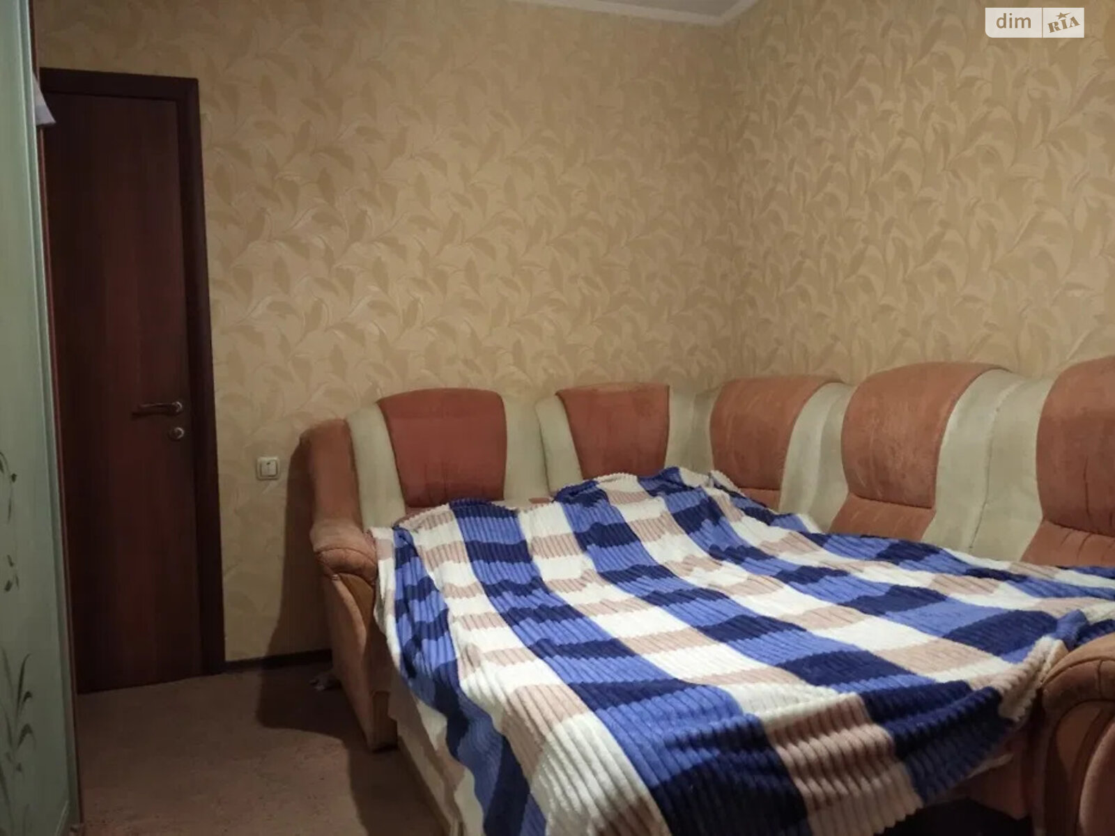 Продаж трикімнатної квартири в Дніпрі, на просп. Героїв 12, район Перемога-4 фото 1 Продаж трикімнатної квартири в Дніпрі, на просп. Героїв 12, район Перемога-4 фото 1