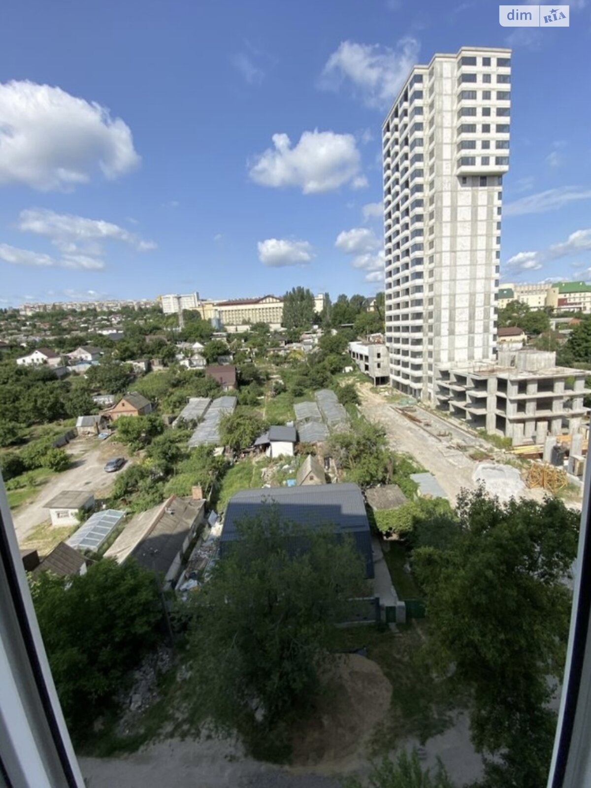Продажа трехкомнатной квартиры в Днепре, на просп. Героев, район Победа-4 фото 1