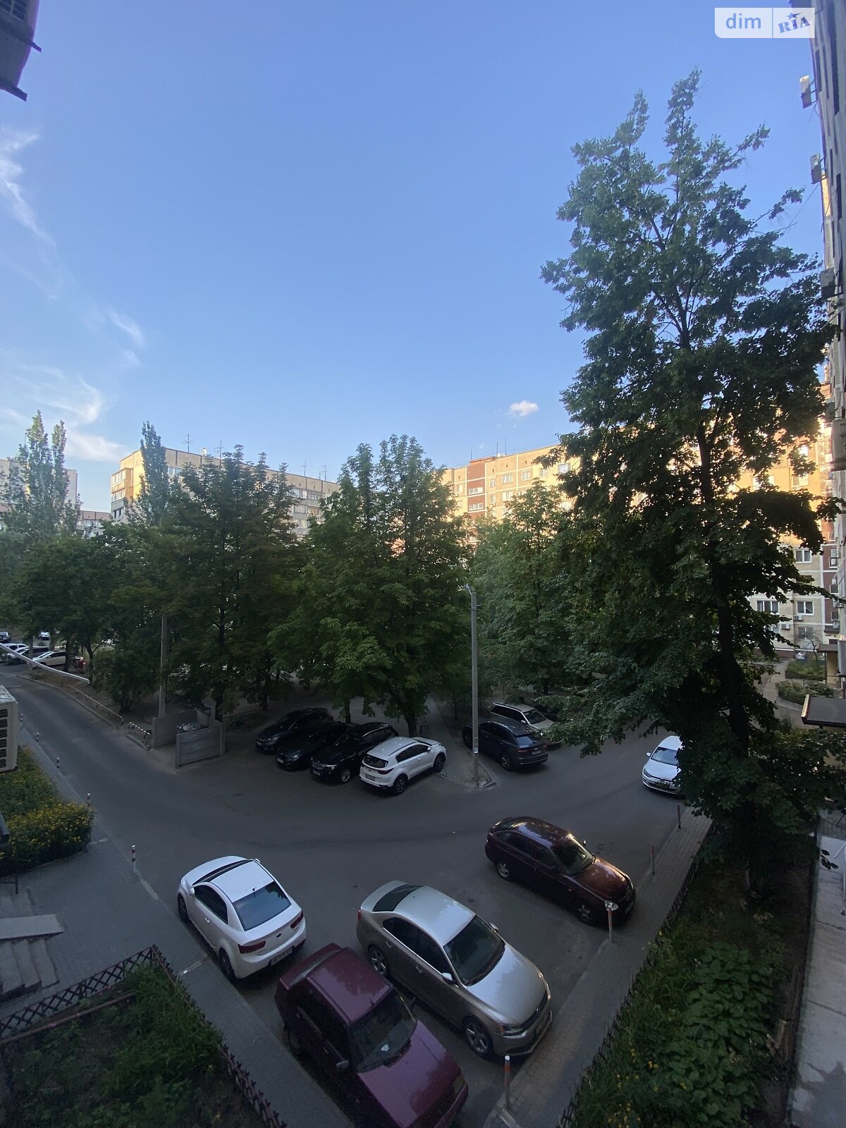 Продажа трехкомнатной квартиры в Днепре, на просп. Героев 4, район Победа-4 фото 1 Продажа трехкомнатной квартиры в Днепре, на просп. Героев 4, район Победа-4 фото 1
