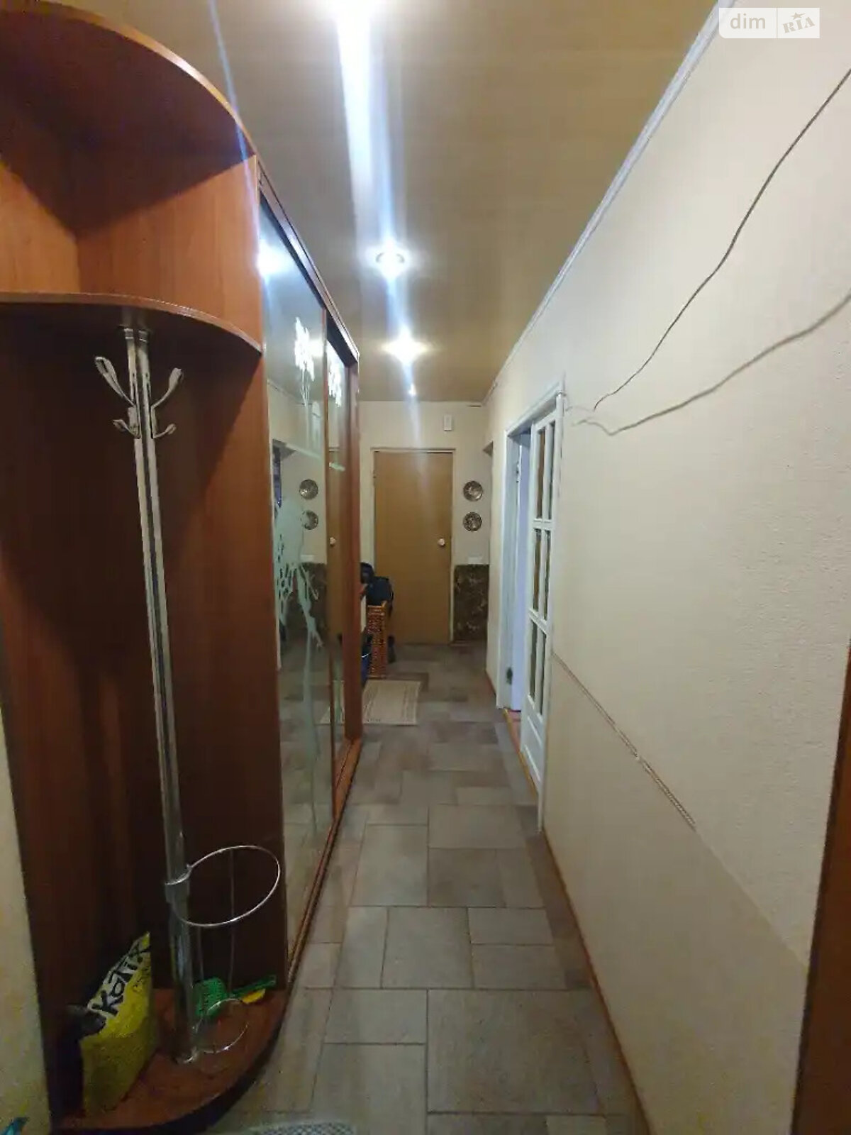 Продажа трехкомнатной квартиры в Днепре, на просп. Героев 18А, район Победа-4 фото 1