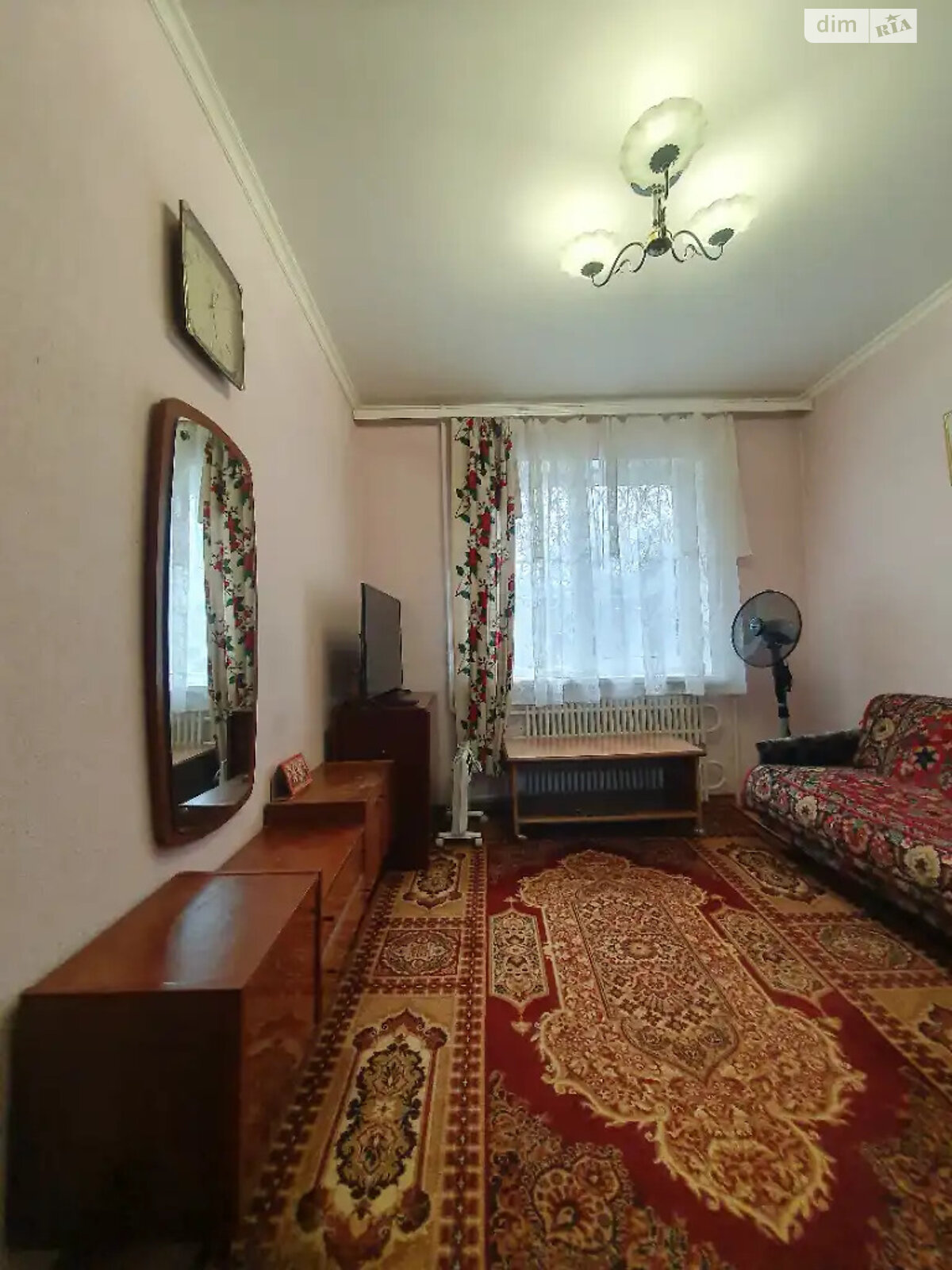 Продажа трехкомнатной квартиры в Днепре, на просп. Героев 18А, район Победа-4 фото 1