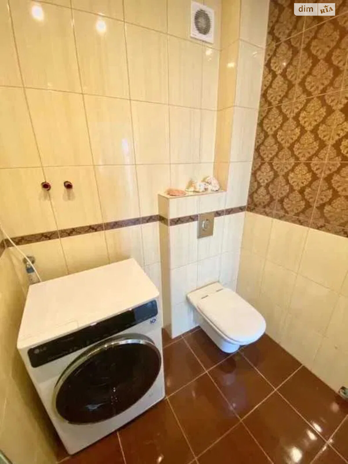 Продажа трехкомнатной квартиры в Днепре, на ул. Космическая, район Победа-4 фото 1 Продажа трехкомнатной квартиры в Днепре, на ул. Космическая, район Победа-4 фото 1