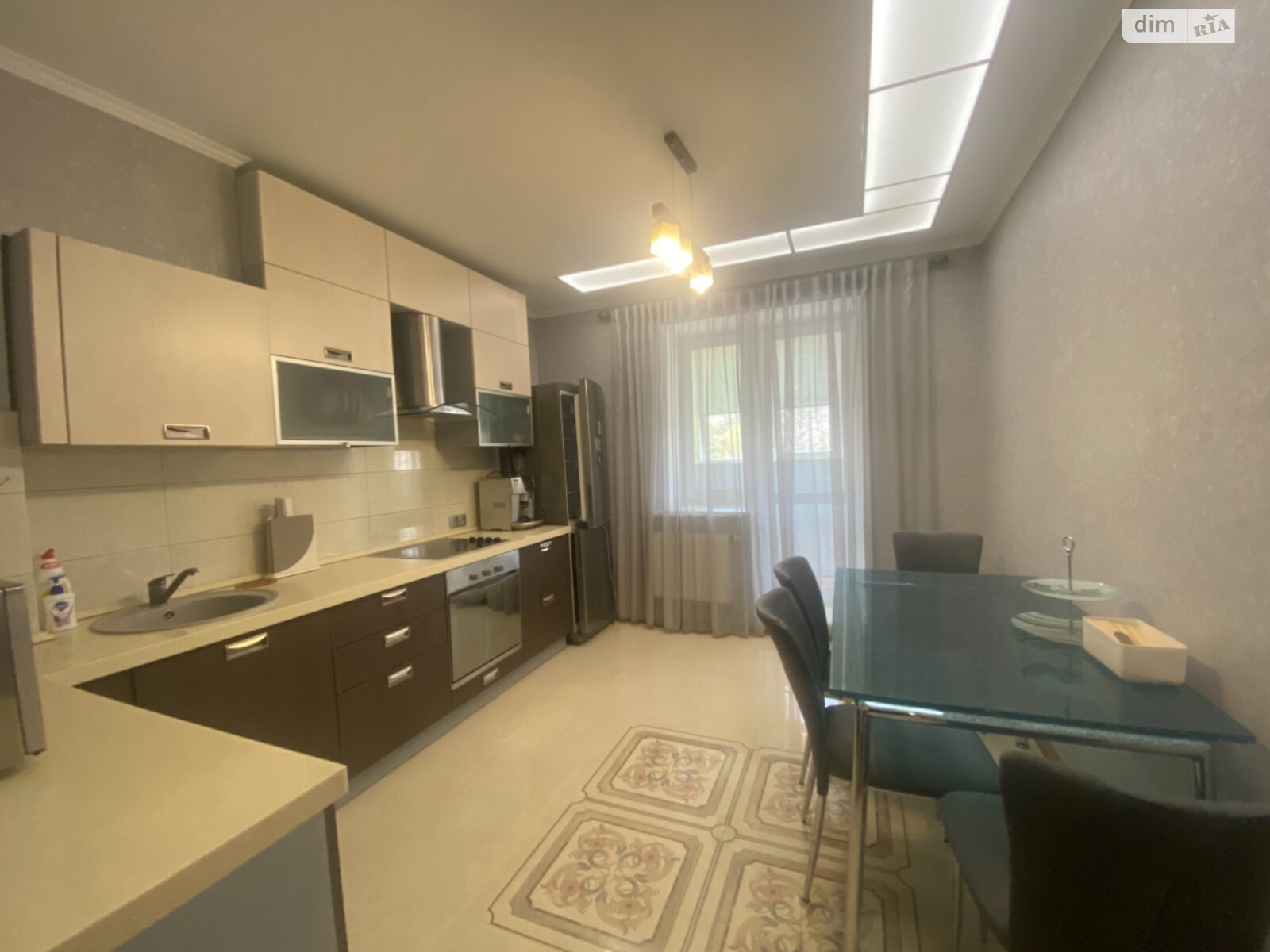 Продажа трехкомнатной квартиры в Днепре, на ул. Космическая 3А, район Победа-4 фото 1