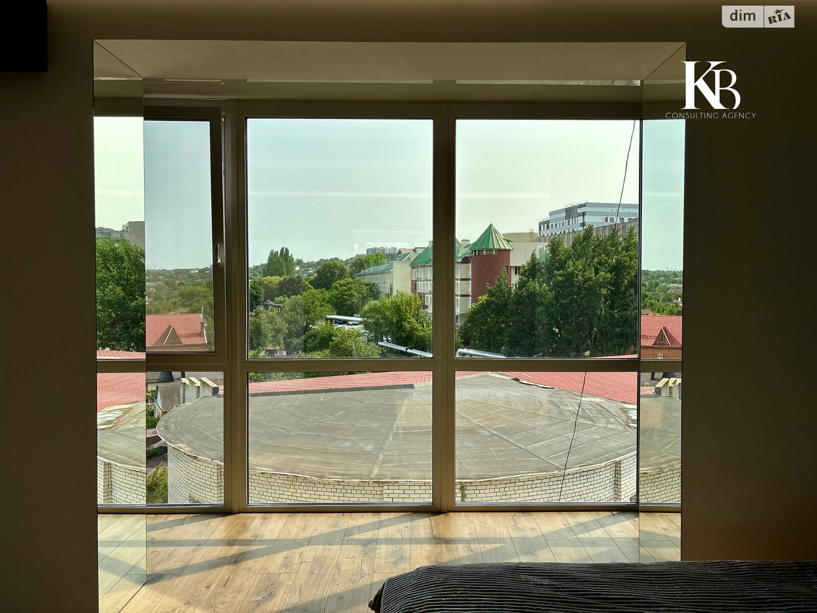 Продажа трехкомнатной квартиры в Днепре, на ул. Космическая 9А, район Победа-4 фото 1 Продажа трехкомнатной квартиры в Днепре, на ул. Космическая 9А, район Победа-4 фото 1