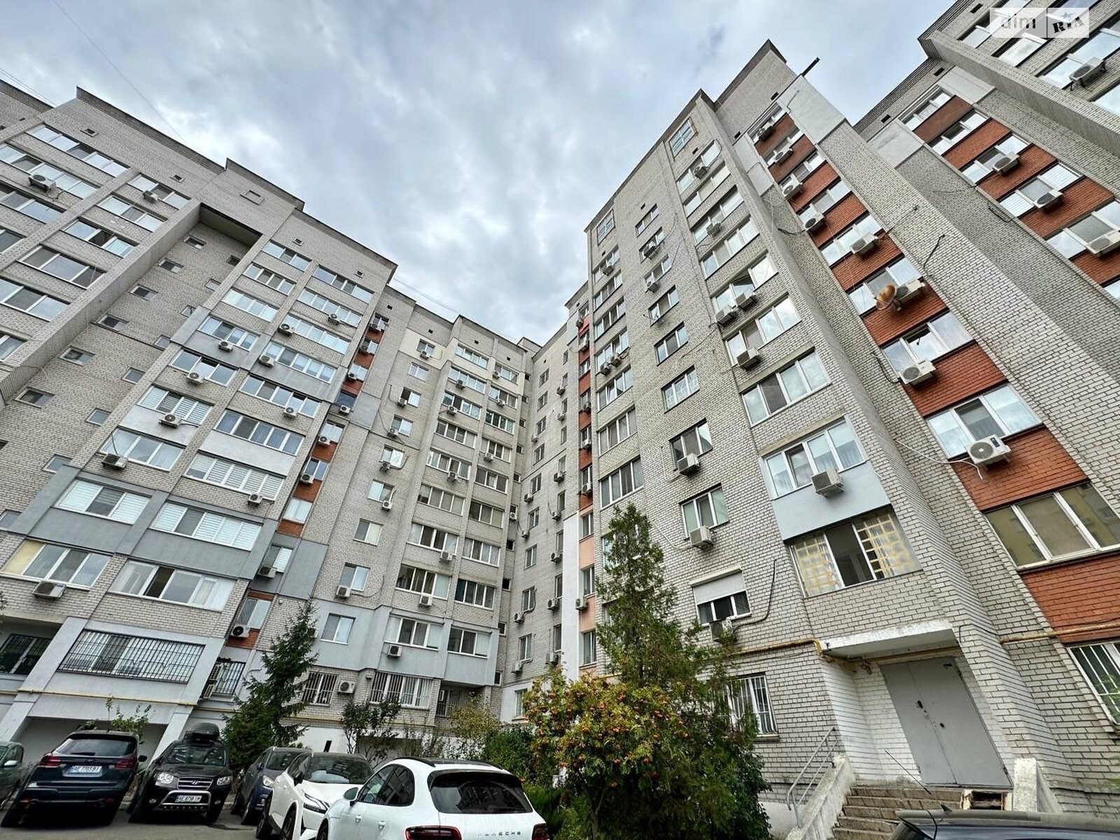 Продаж чотирикімнатної квартири в Дніпрі, на вул. Мандриківська 338, район Перемога-4 фото 1 Продаж чотирикімнатної квартири в Дніпрі, на вул. Мандриківська 338, район Перемога-4 фото 1