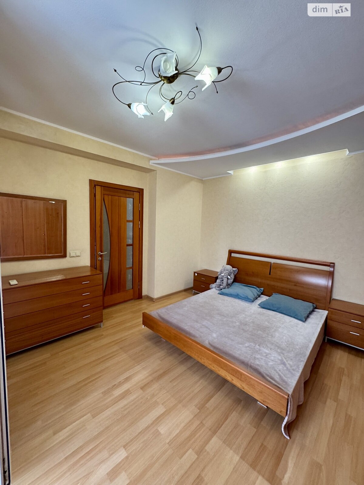 Продажа трехкомнатной квартиры в Днепре, на ул. Мандрыковская 336, район Победа-4 фото 1