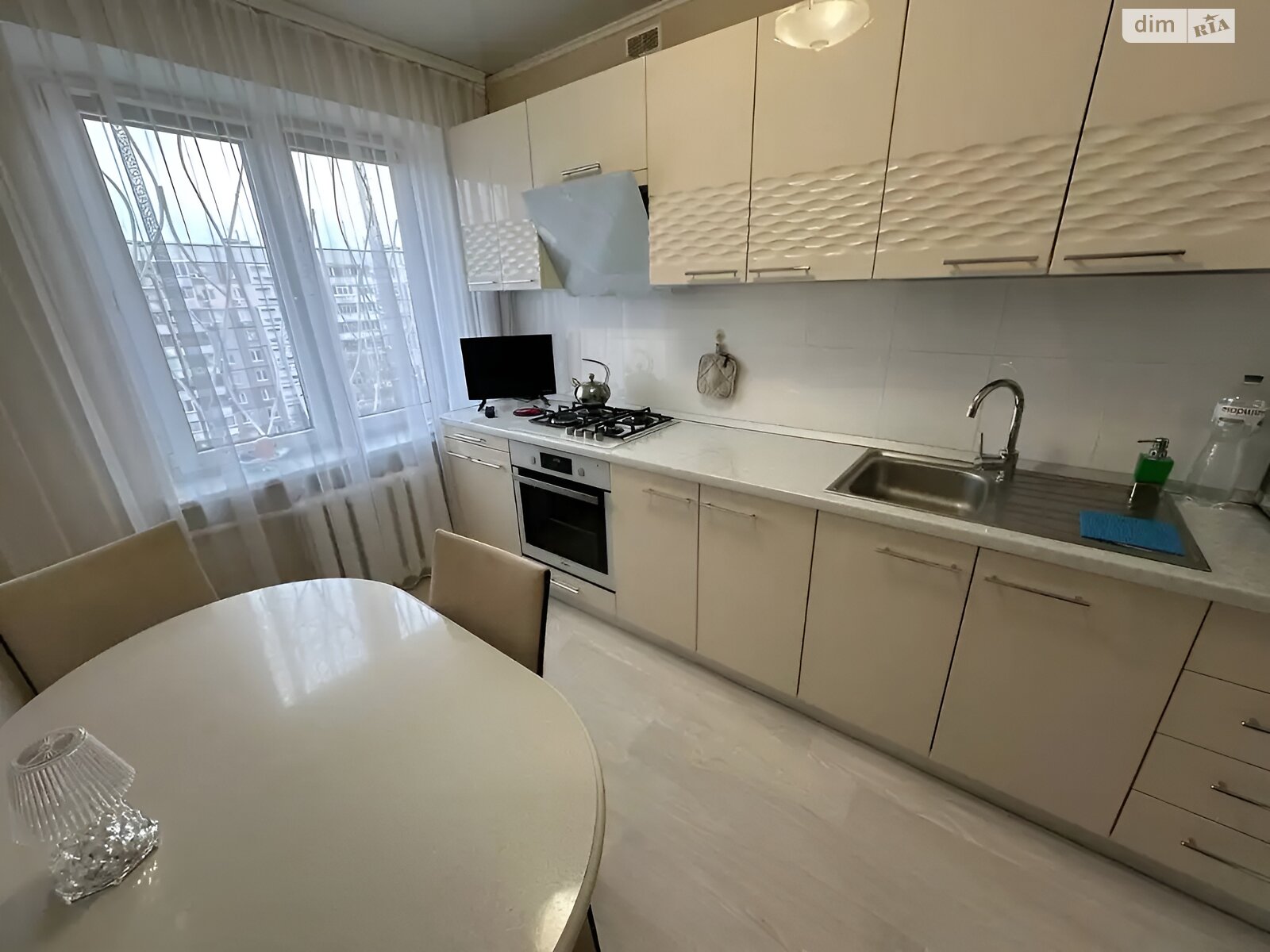 Продажа трехкомнатной квартиры в Днепре, на ул. Набережная Победы 108, район Победа-4 фото 1 Продажа трехкомнатной квартиры в Днепре, на ул. Набережная Победы 108, район Победа-4 фото 1